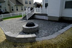 Landesign-Hardscape-Masonry-Valley-Forge-Paver-Patio-and-Fire-Pit