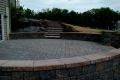 Landesign-Hardscape-Masonry-Valley-Forge-Round-Patio-and-Steps