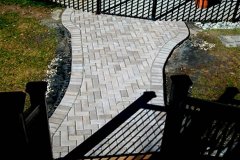 Landesign-Hardscape-Masonry-Valley-Forge-Paver-cross-walkway