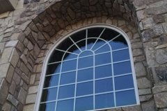Landesign-Hardscape-Masonry-Valley-Forge-Stone-roman-archway