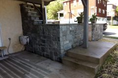 Landesign-Hardscape-Masonry-Valley-Forge-Mason-stone-wall-scaled