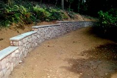 Landesign-Hardscape-Masonry-Valley-Forge-Step-down-mason-wall
