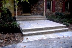 Landesign-Hardscape-Masonry-Valley-Forge-Flagstone-and-Lilac-Stone-Mason-Steps