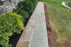 Landesign-Hardscape-Masonry-Valley-Forge-Irregular-flagstone-walkway-with-stone-landings-23